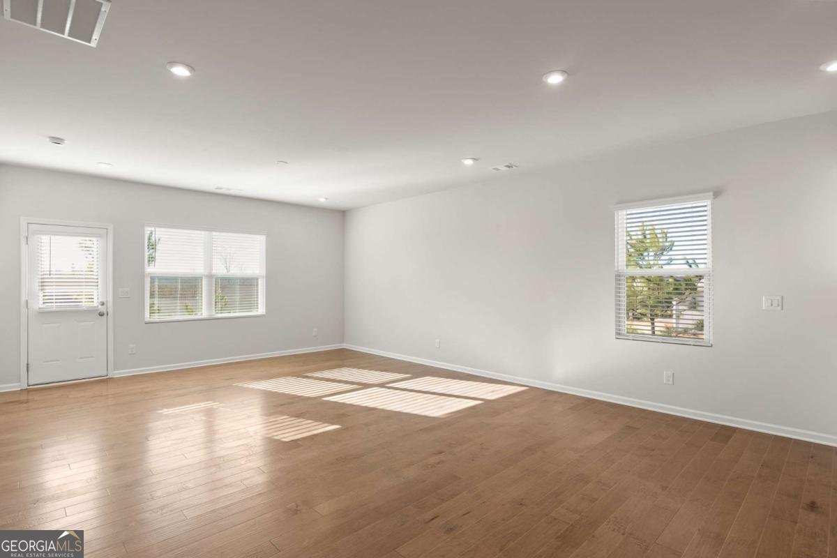 488 Village Lane Fairburn - 5