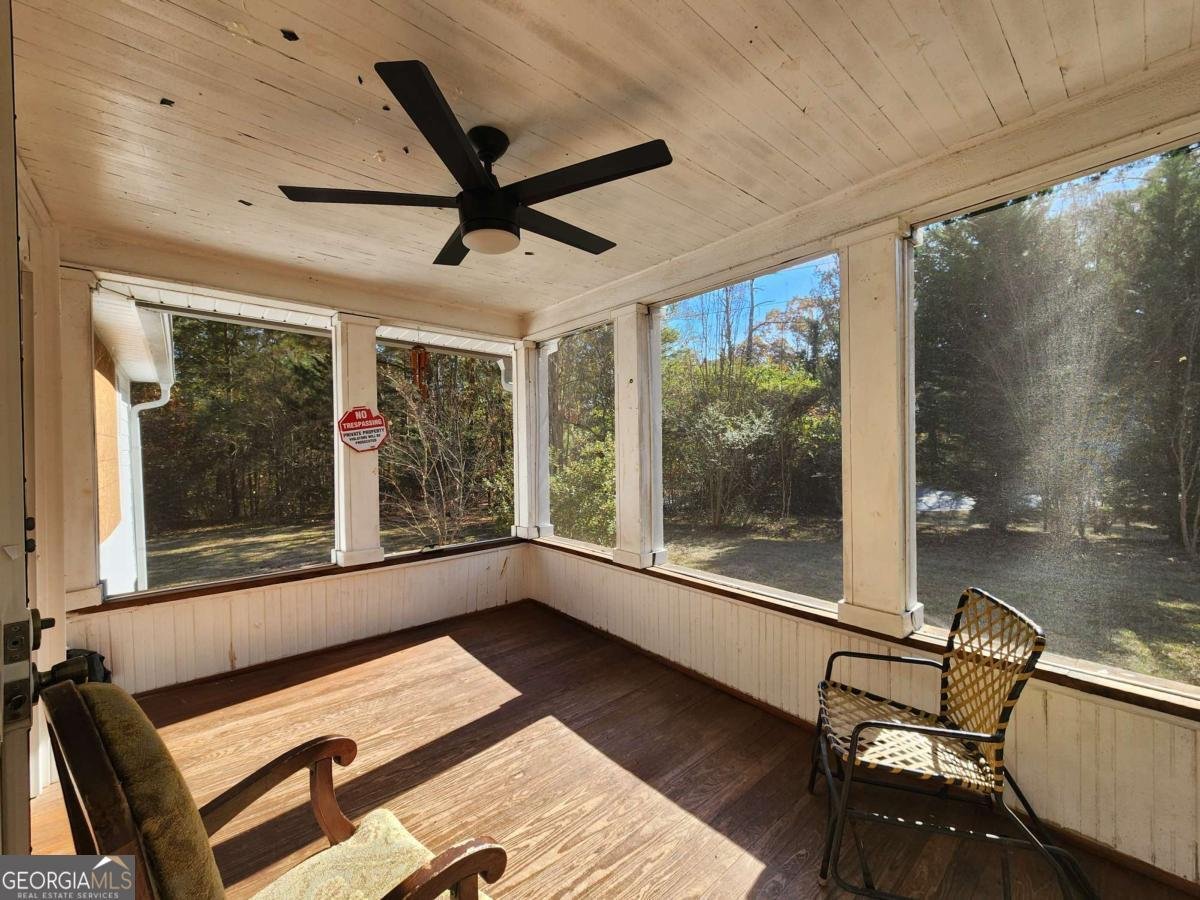 6745 Camp Valley Road Riverdale - 15