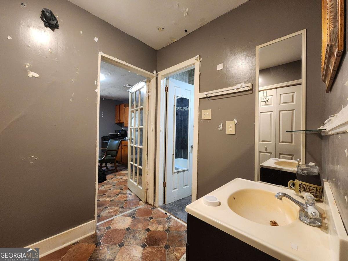 6745 Camp Valley Road Riverdale - 27