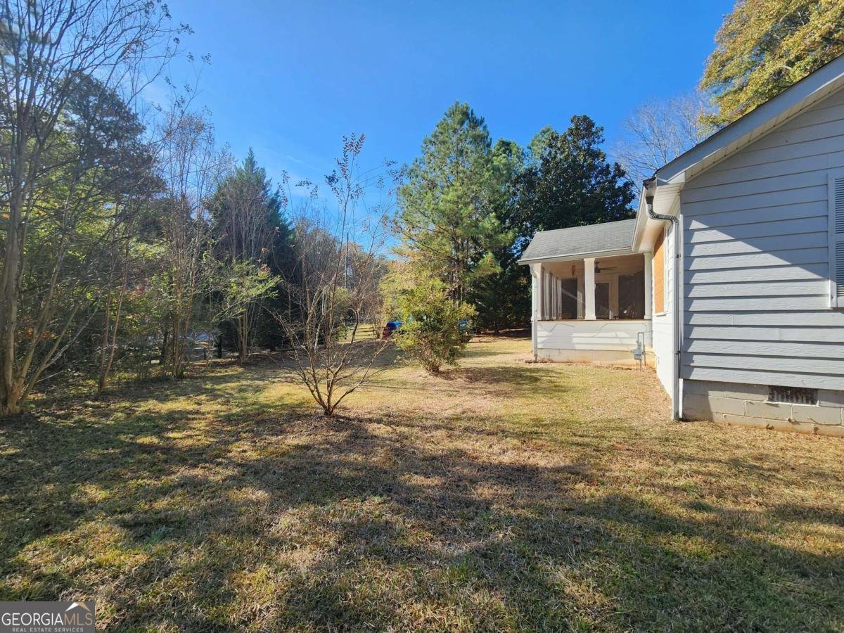 6745 Camp Valley Road Riverdale - 33