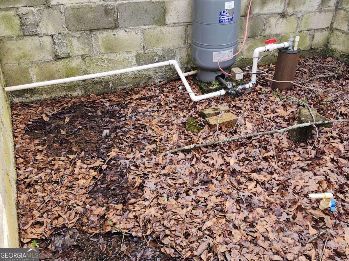 6745 Camp Valley Road Riverdale - 39