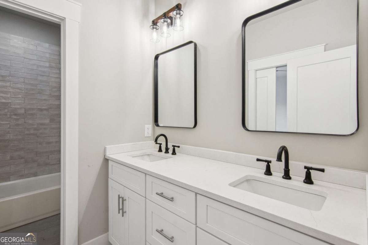 2211 Hwy 9 South Dawsonville - 28