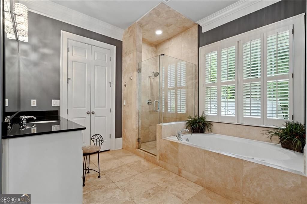 1070 Standard Drive Brookhaven - 24