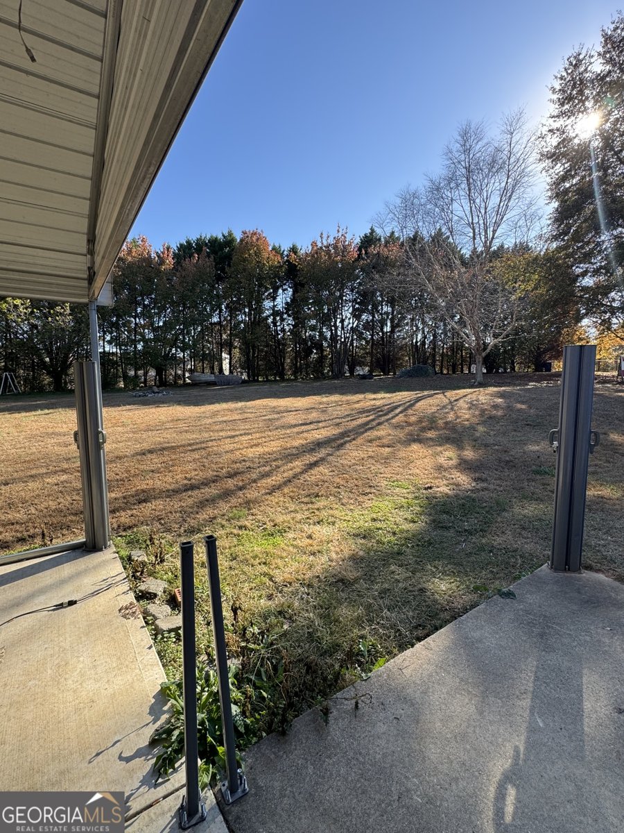 2036 Ross Lane Locust Grove - 2