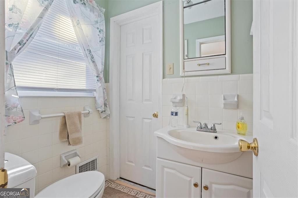 13355 Holly Road Roswell - 28