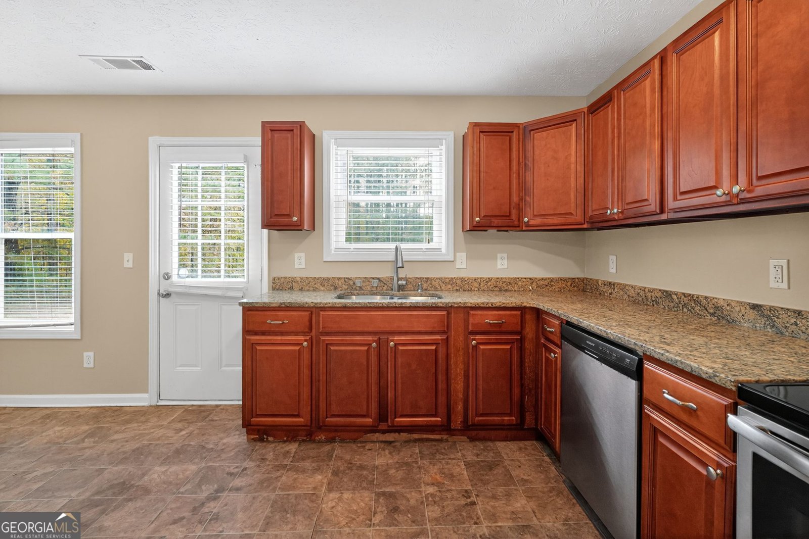 3881 Wolverton Circle Lithonia - 17