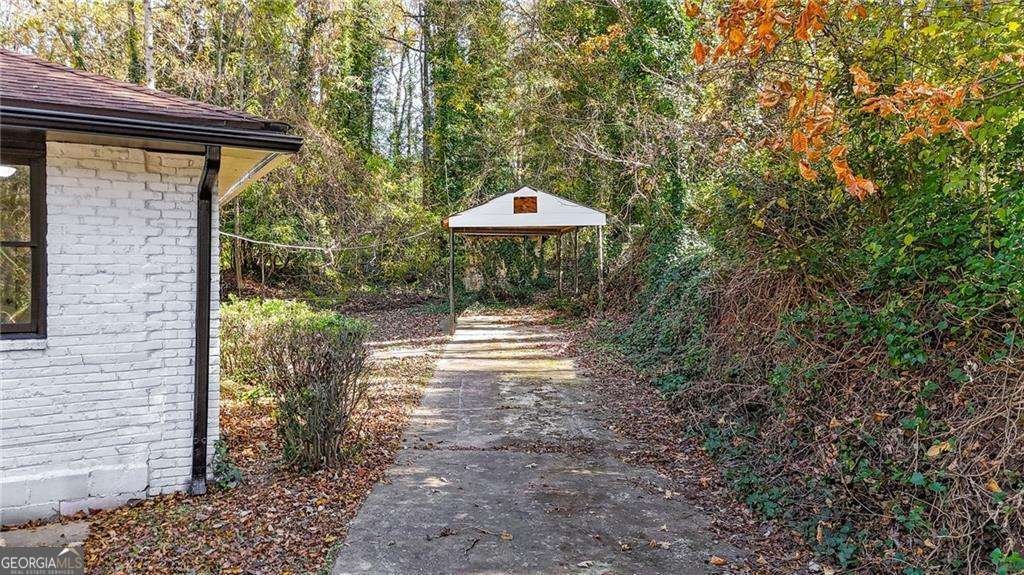 1944 Wells Drive Atlanta - 4