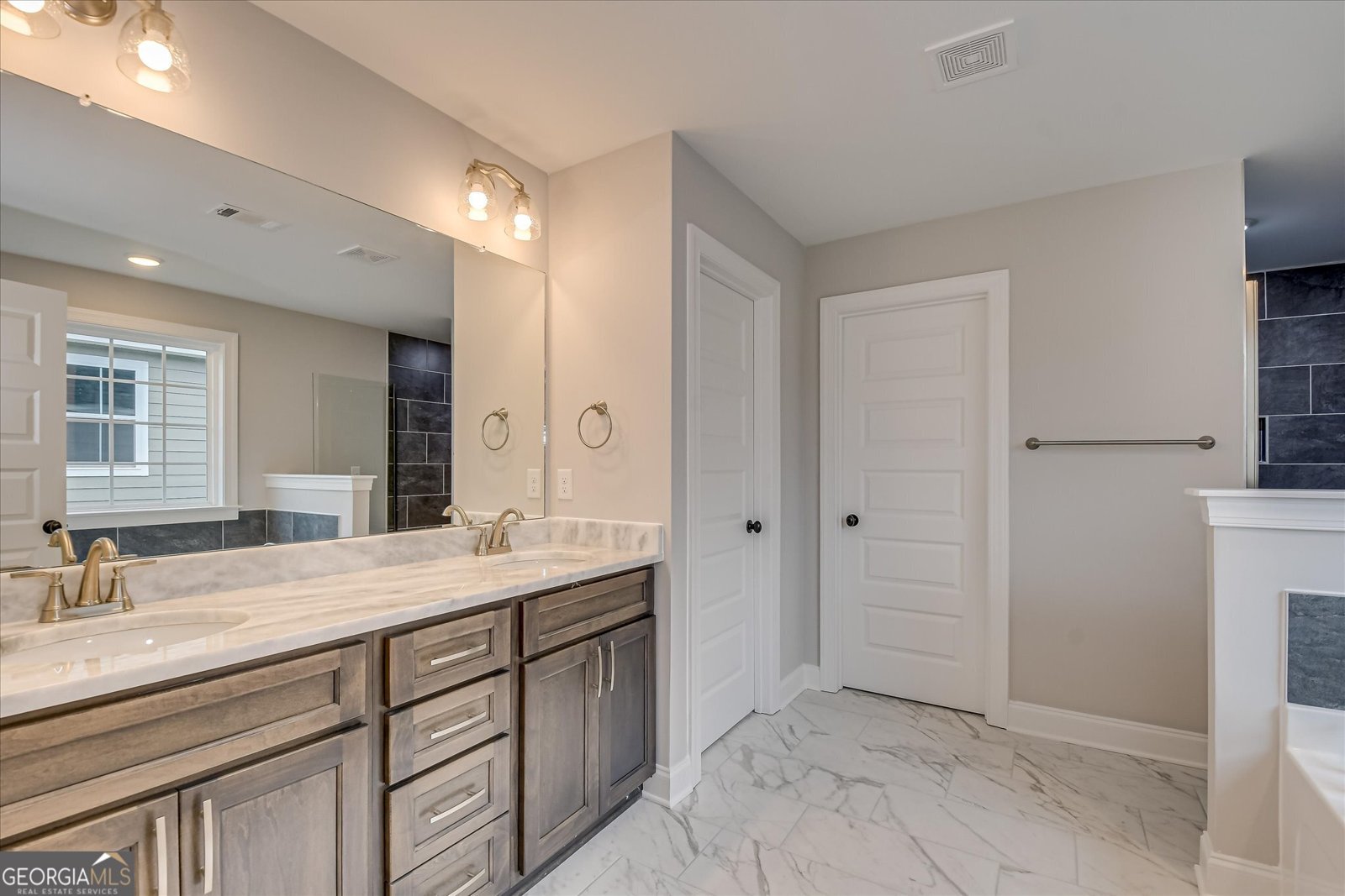 916 Walker Point Drive Grovetown - 32