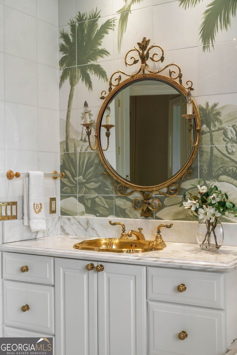 10955 Stroup Road Roswell - 40