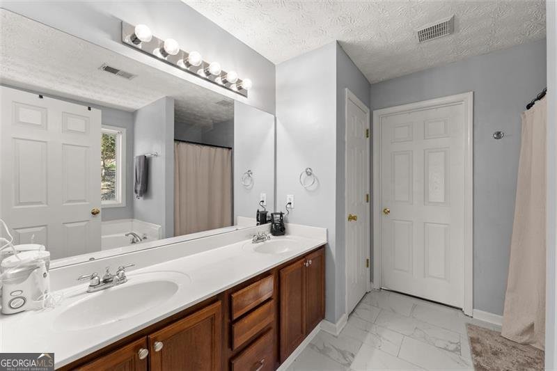 7005 Litany Court Flowery Branch - 26