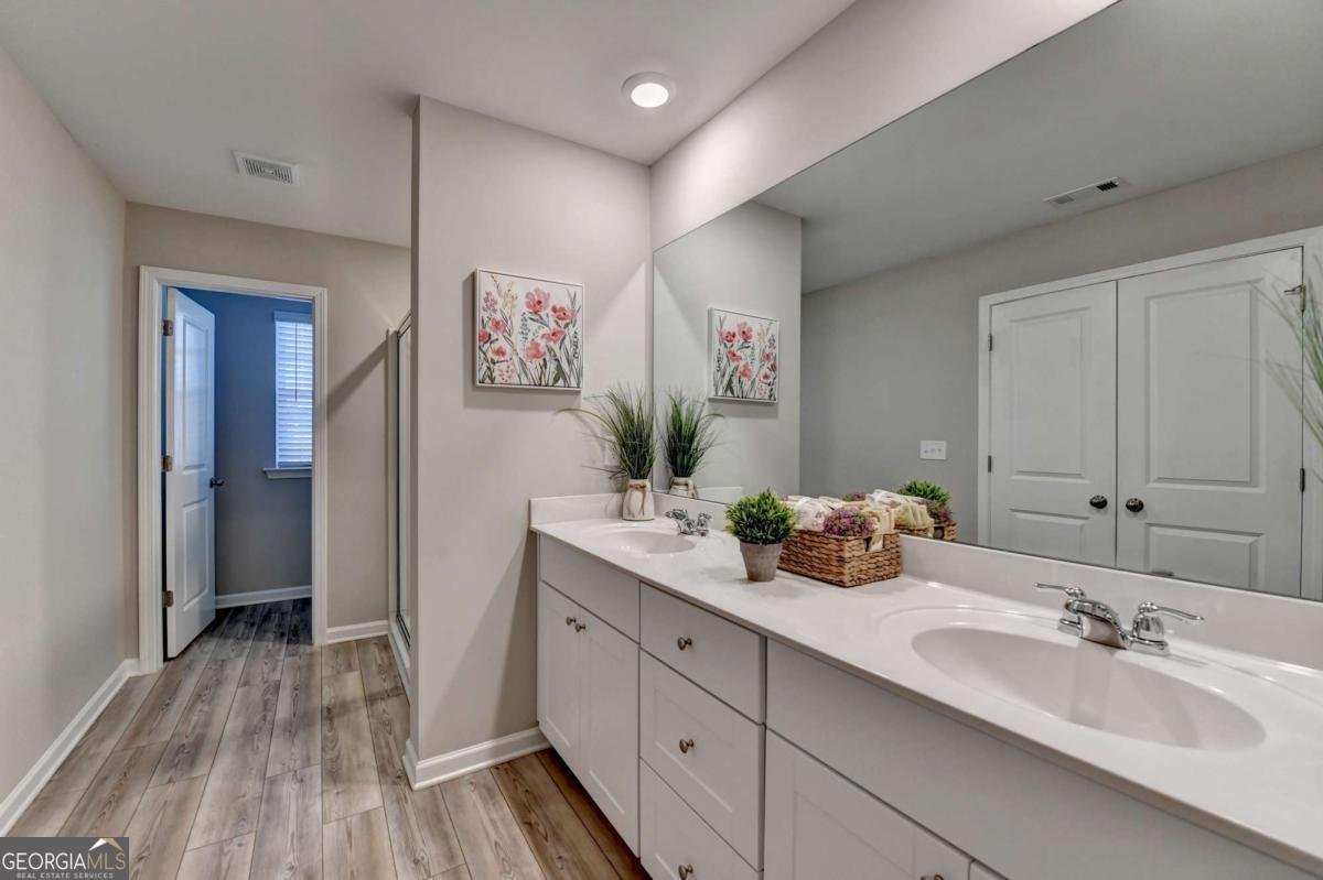 4335 Magpie Drive Hoschton - 38