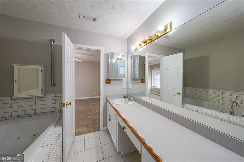 380 HICKORY Street Social Circle - 23