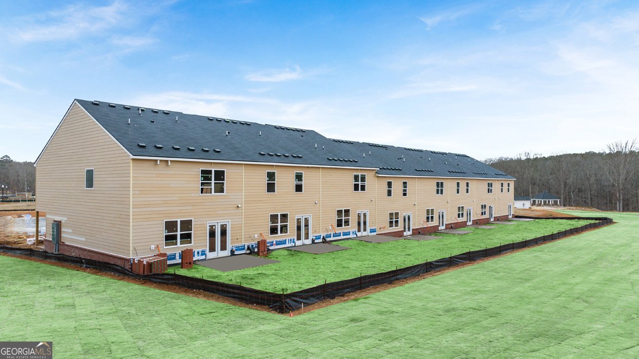 266 Sound Circle Stockbridge - 31