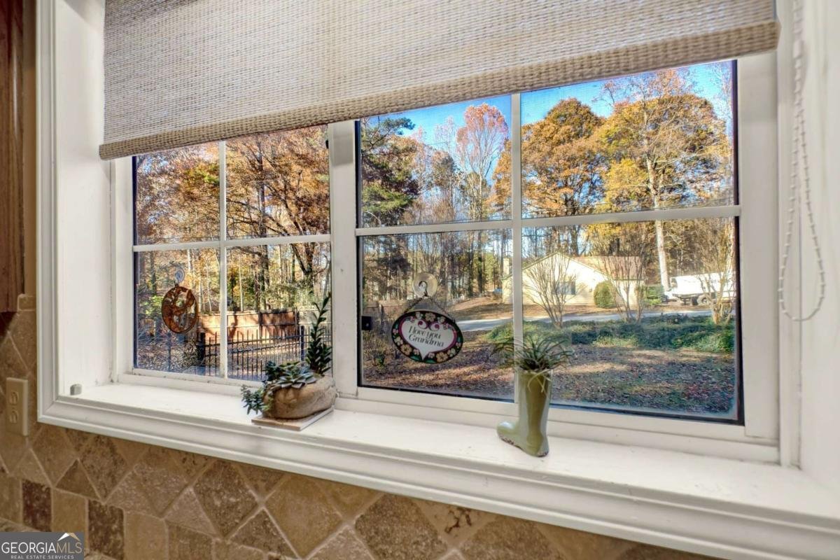 210 Brolley Woods Drive Woodstock - 12