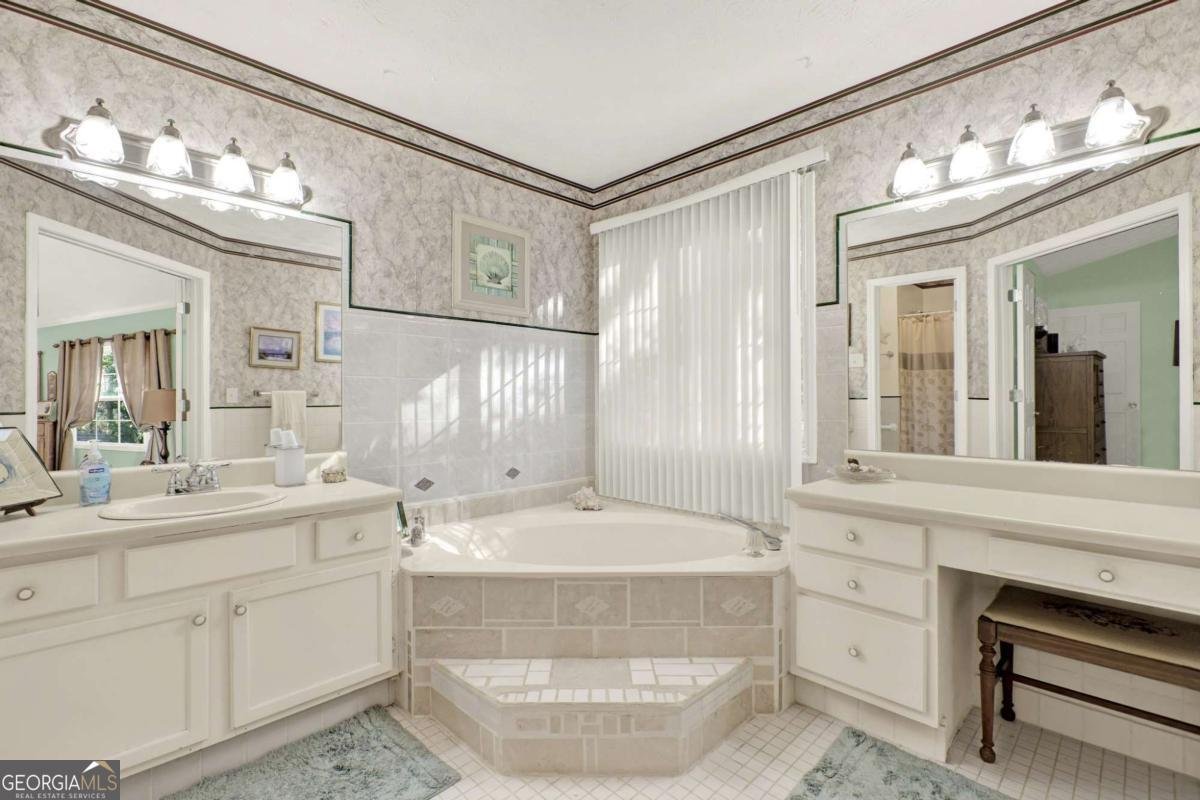 210 Brolley Woods Drive Woodstock - 17