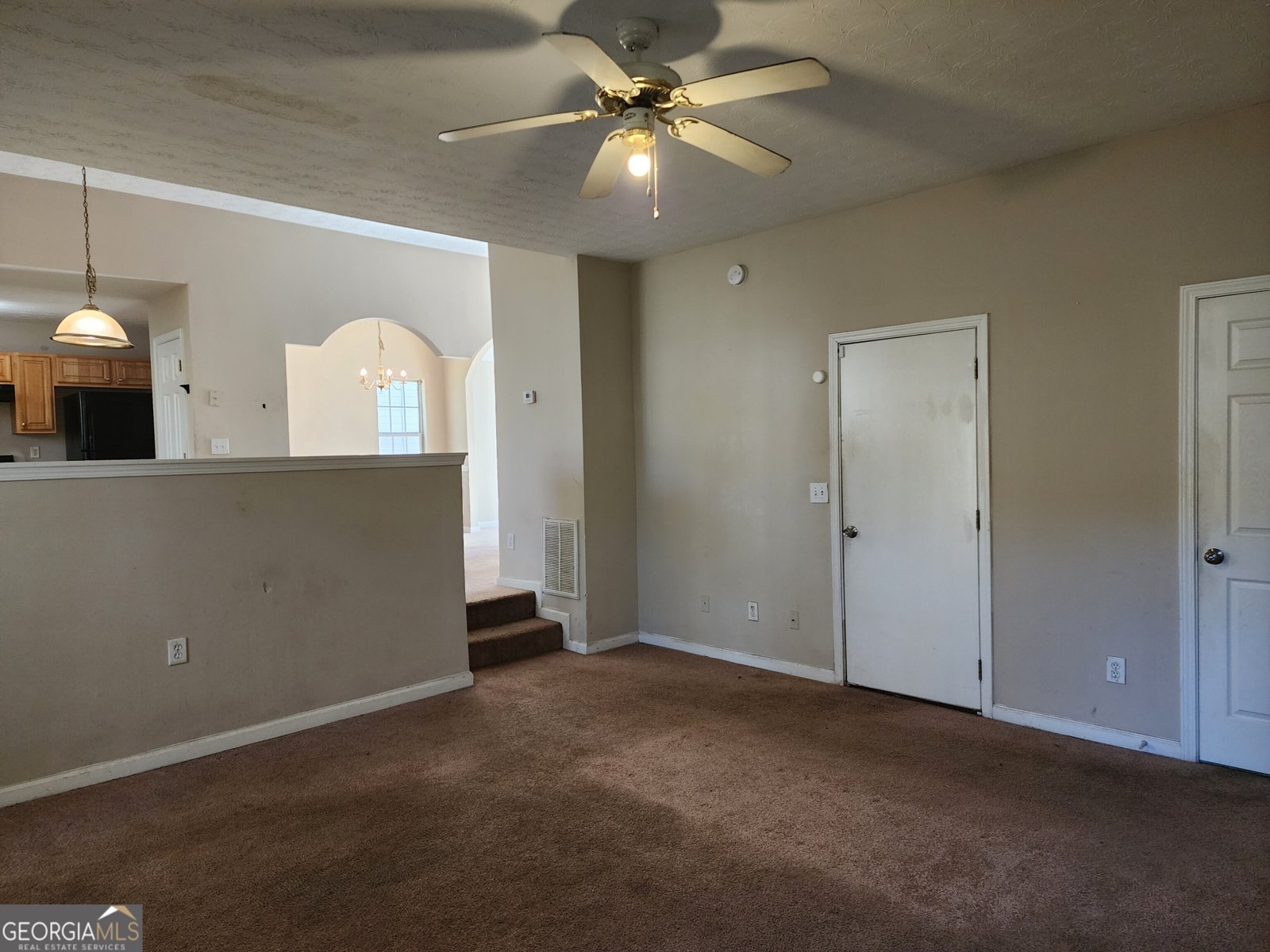 2816 Two Lake Circle College Park - 10