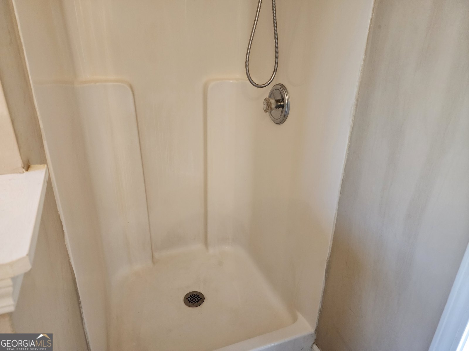 2816 Two Lake Circle College Park - 17