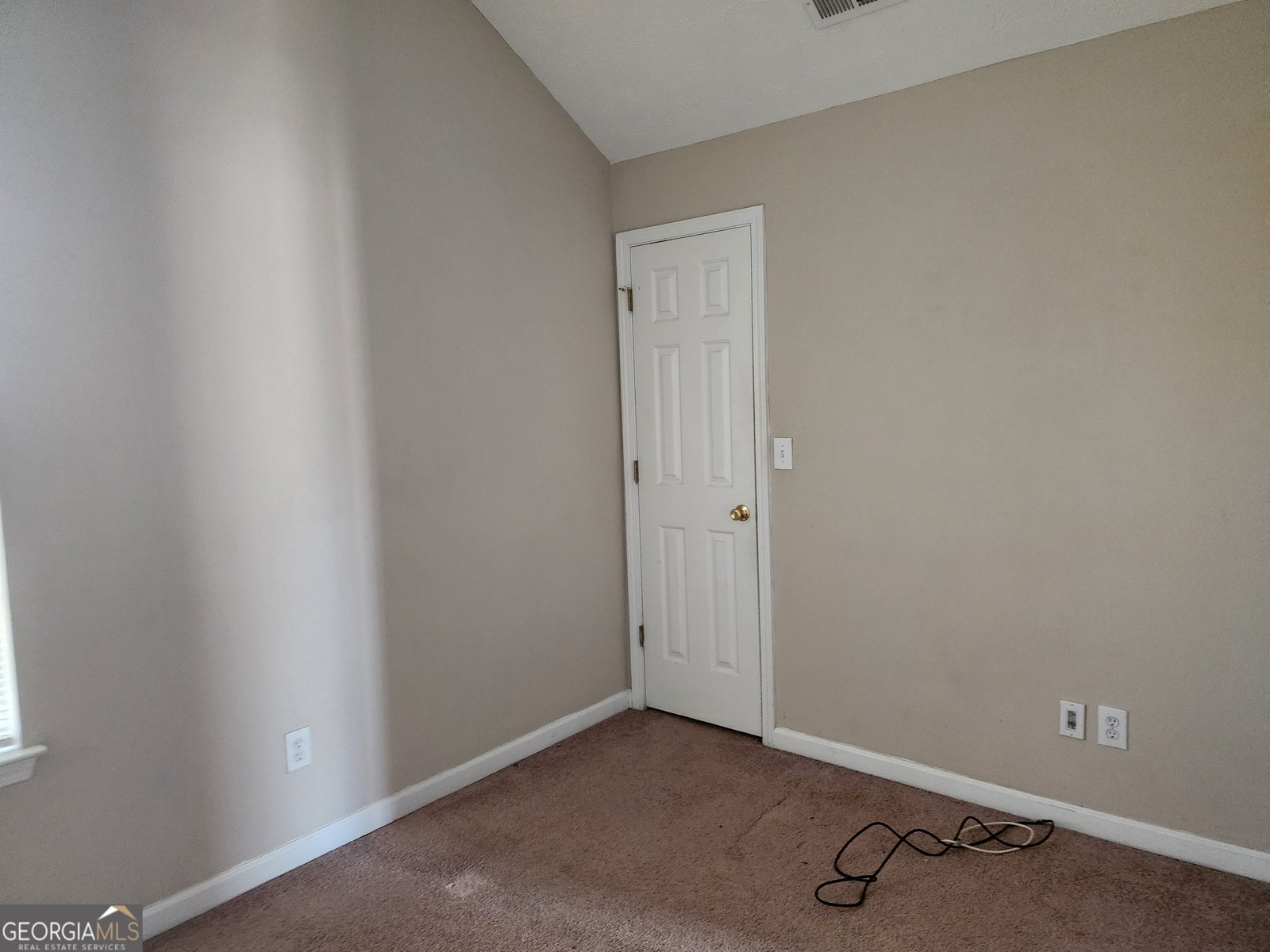 2816 Two Lake Circle College Park - 22