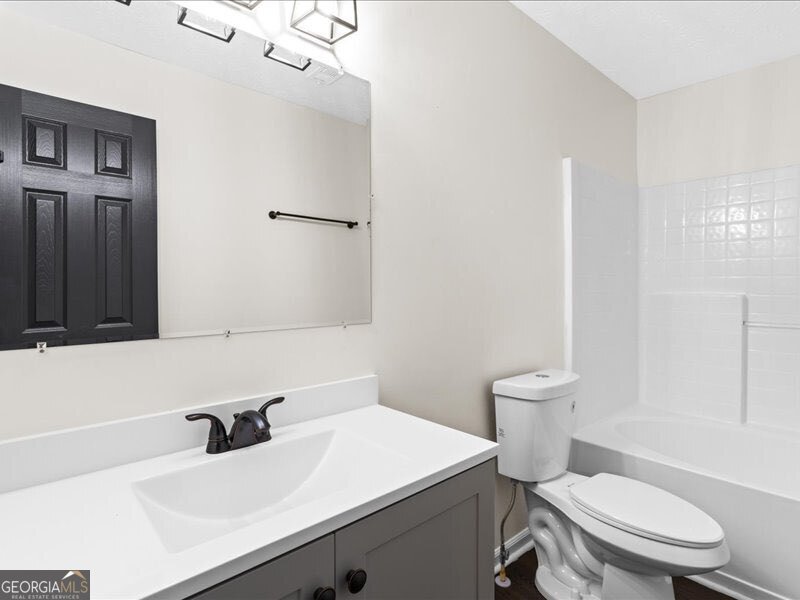 131 Turning Point Stockbridge - 3