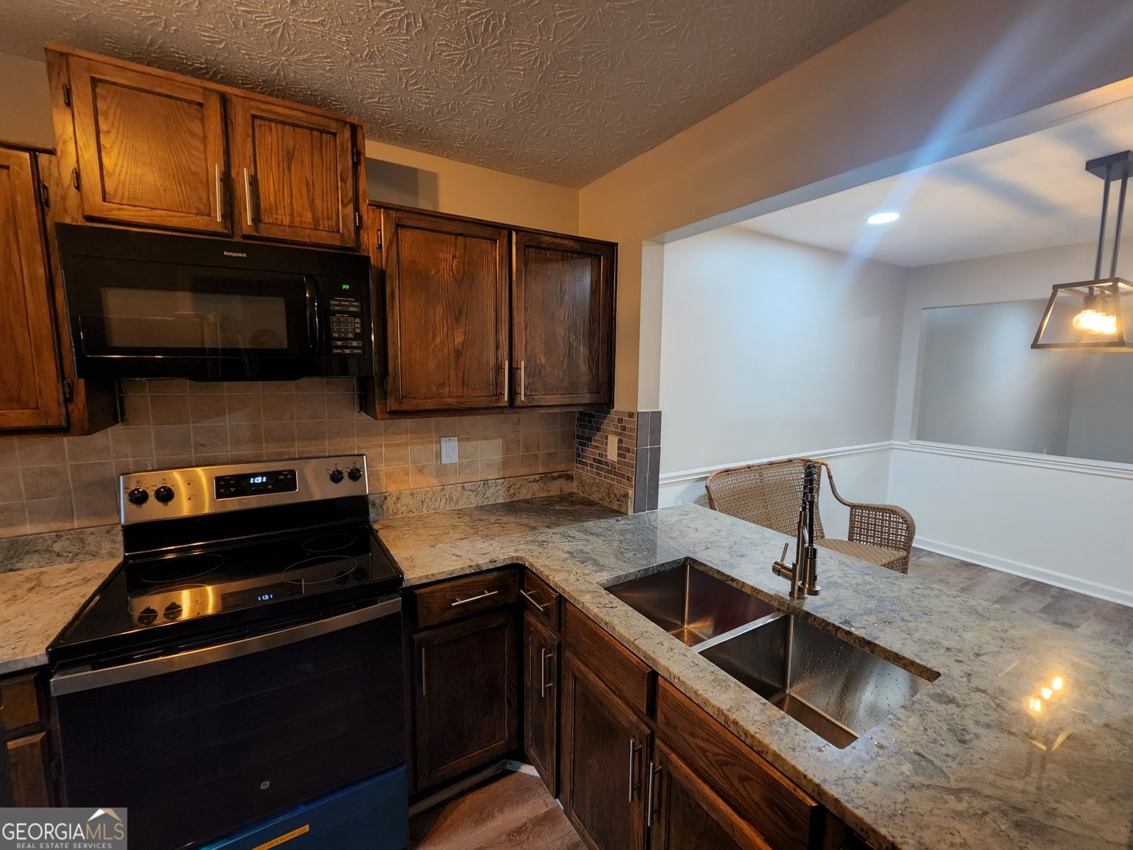 4096 Stillwater Drive Duluth - 1