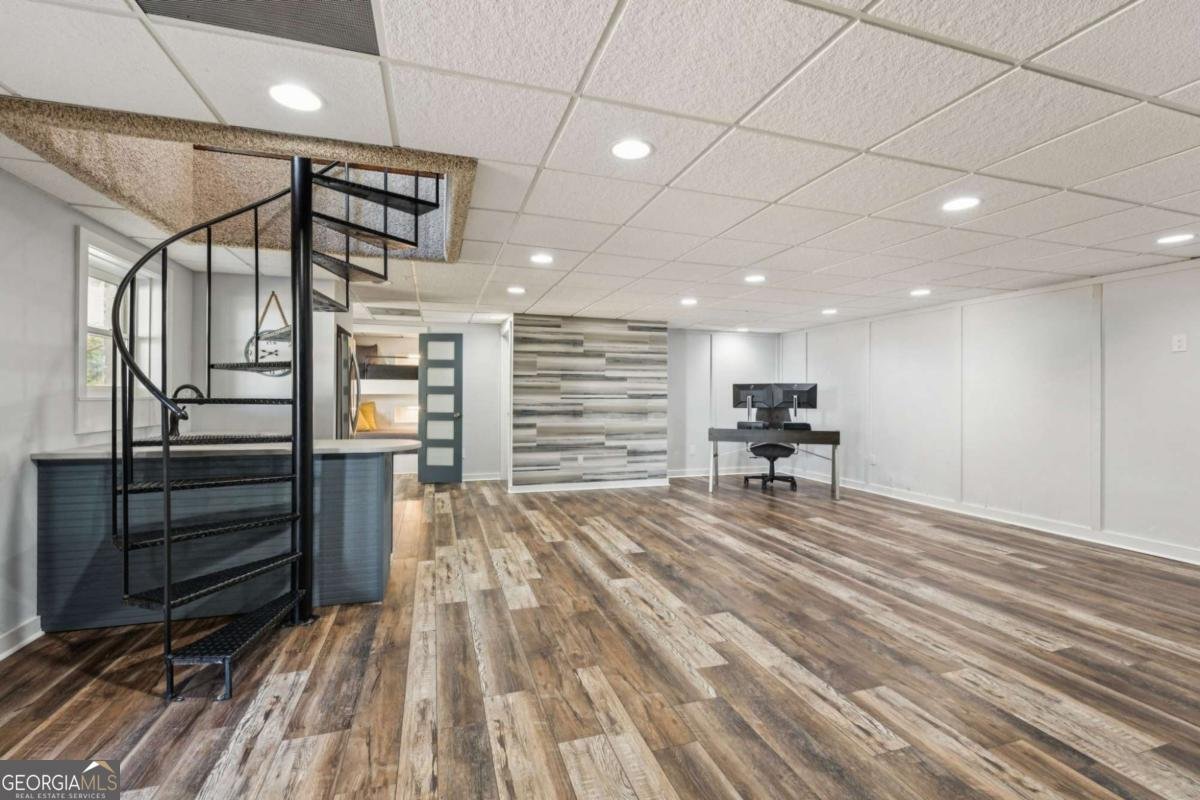 7070 Cagle Drive Cumming - 31