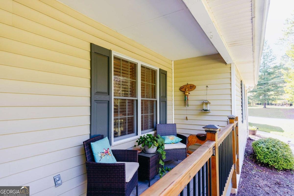 4880 Sherman Allen Road Gainesville - 32