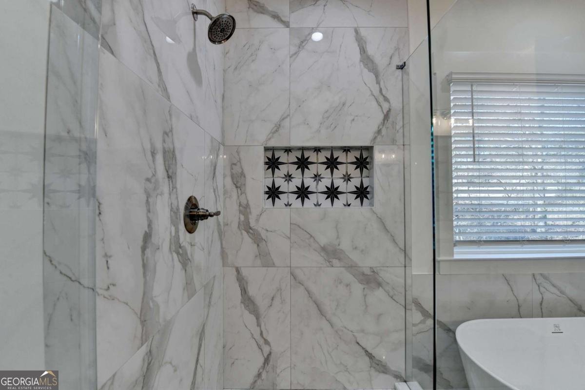 6181 Shoreland Circle Buford - 54