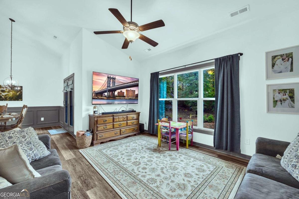 153 Point Circle Hartwell - 11