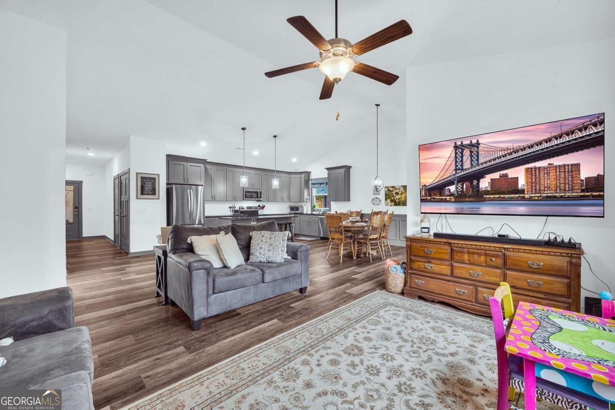 153 Point Circle Hartwell - 12