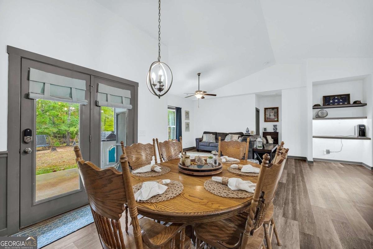 153 Point Circle Hartwell - 16