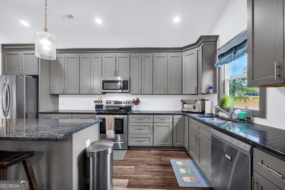 153 Point Circle Hartwell - 20