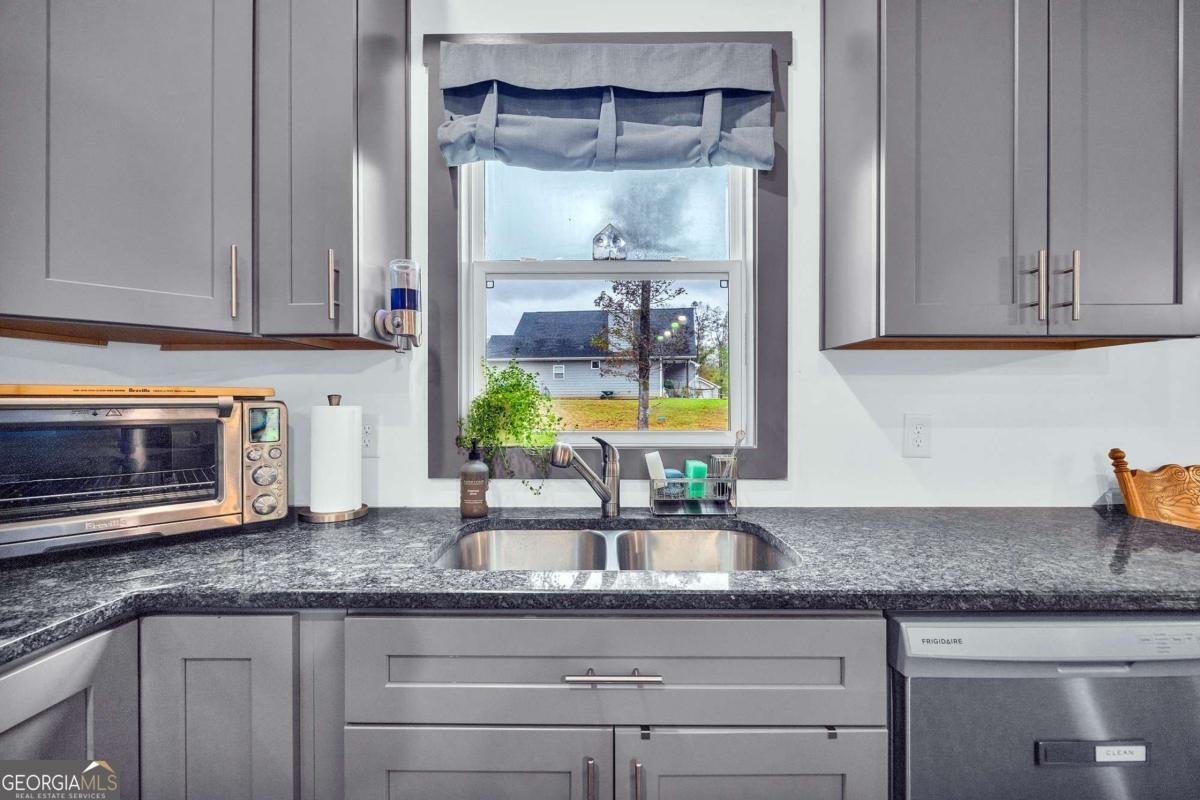 153 Point Circle Hartwell - 21