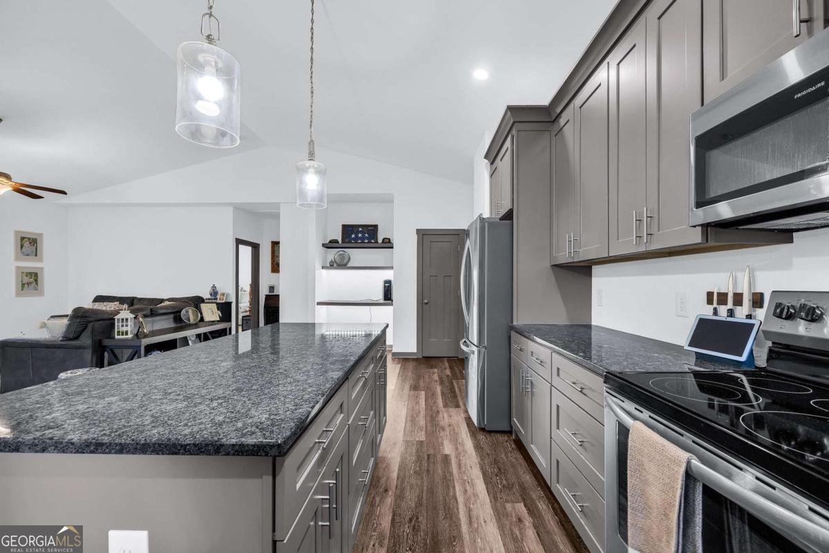 153 Point Circle Hartwell - 23