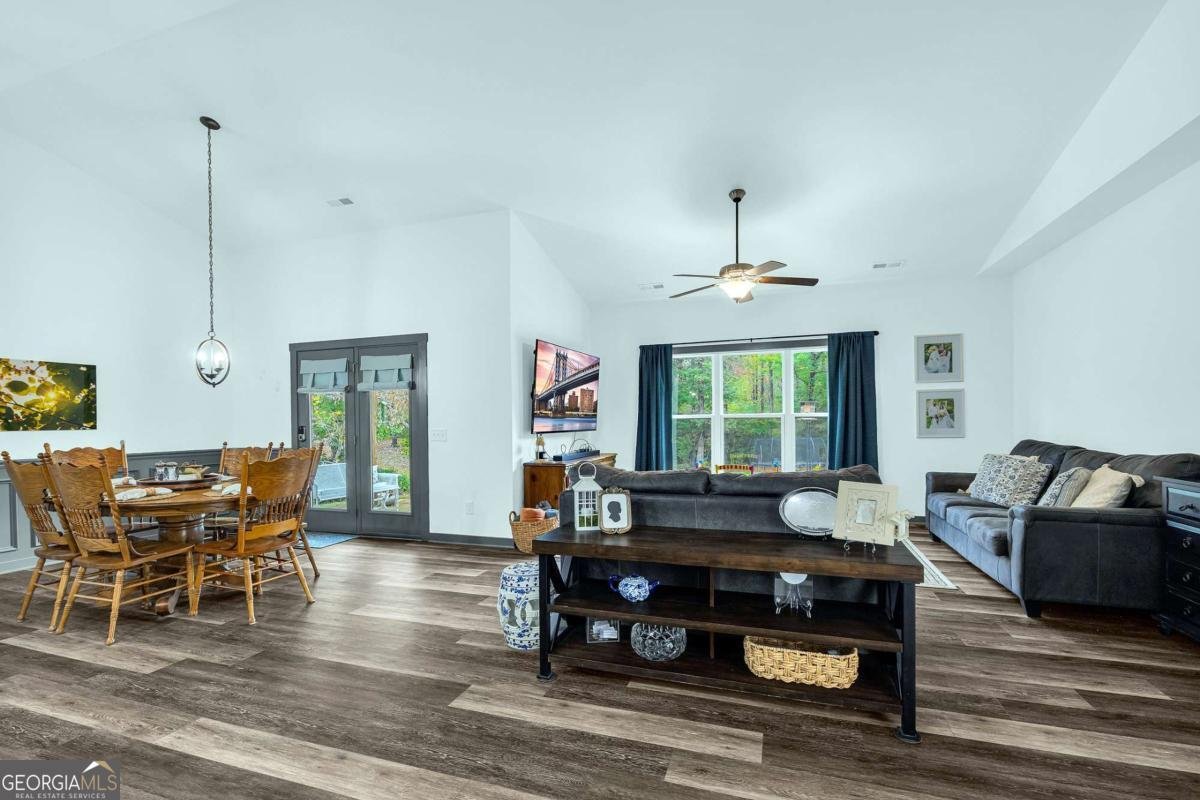 153 Point Circle Hartwell - 9