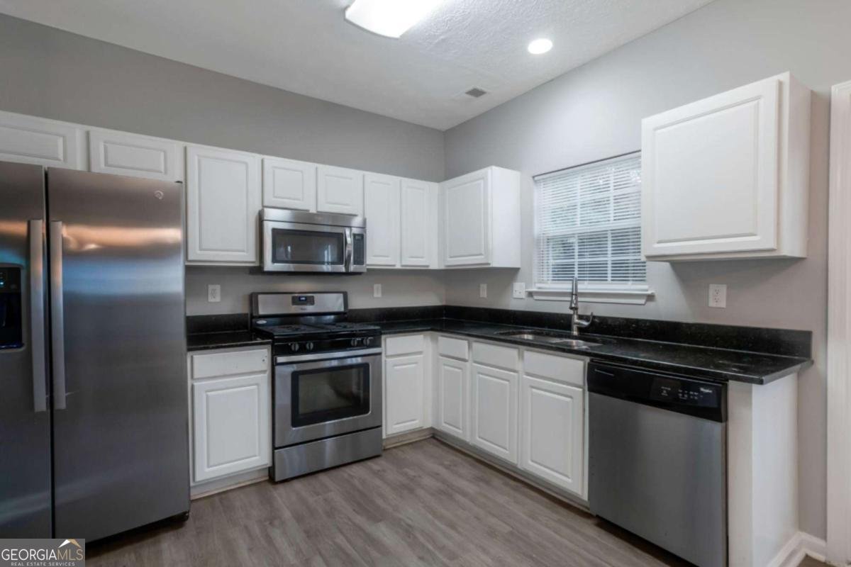 4261 Linecrest Lane Ellenwood - 10