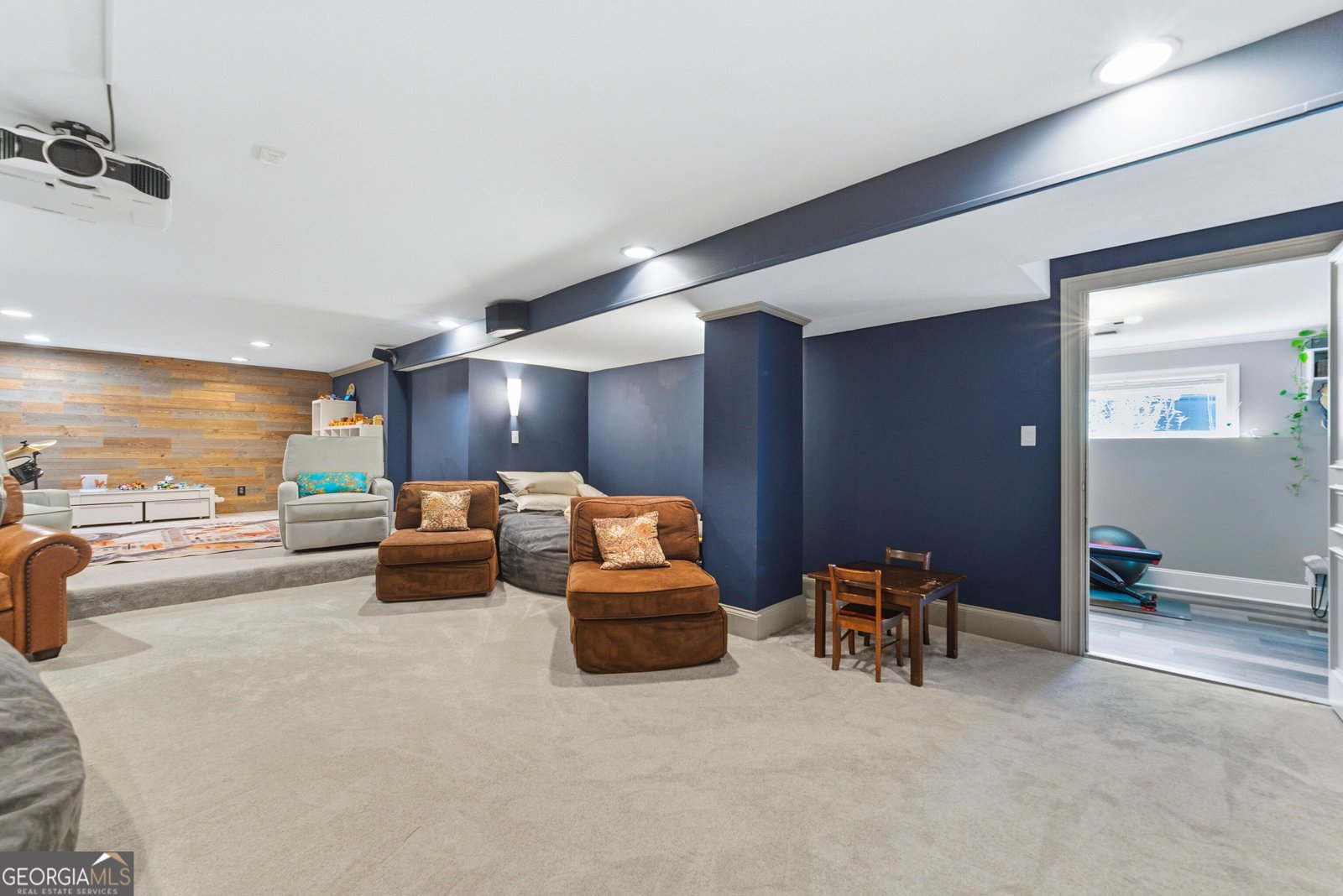 574 EAST Avenue Atlanta - 32