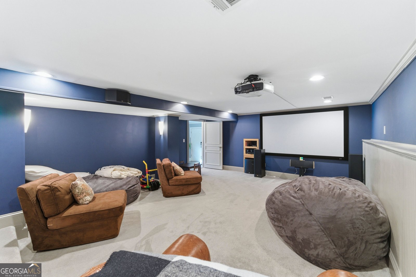 574 EAST Avenue Atlanta - 33