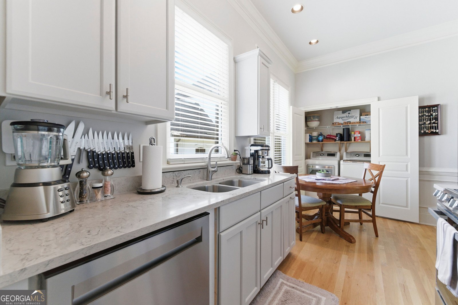 574 EAST Avenue Atlanta - 41