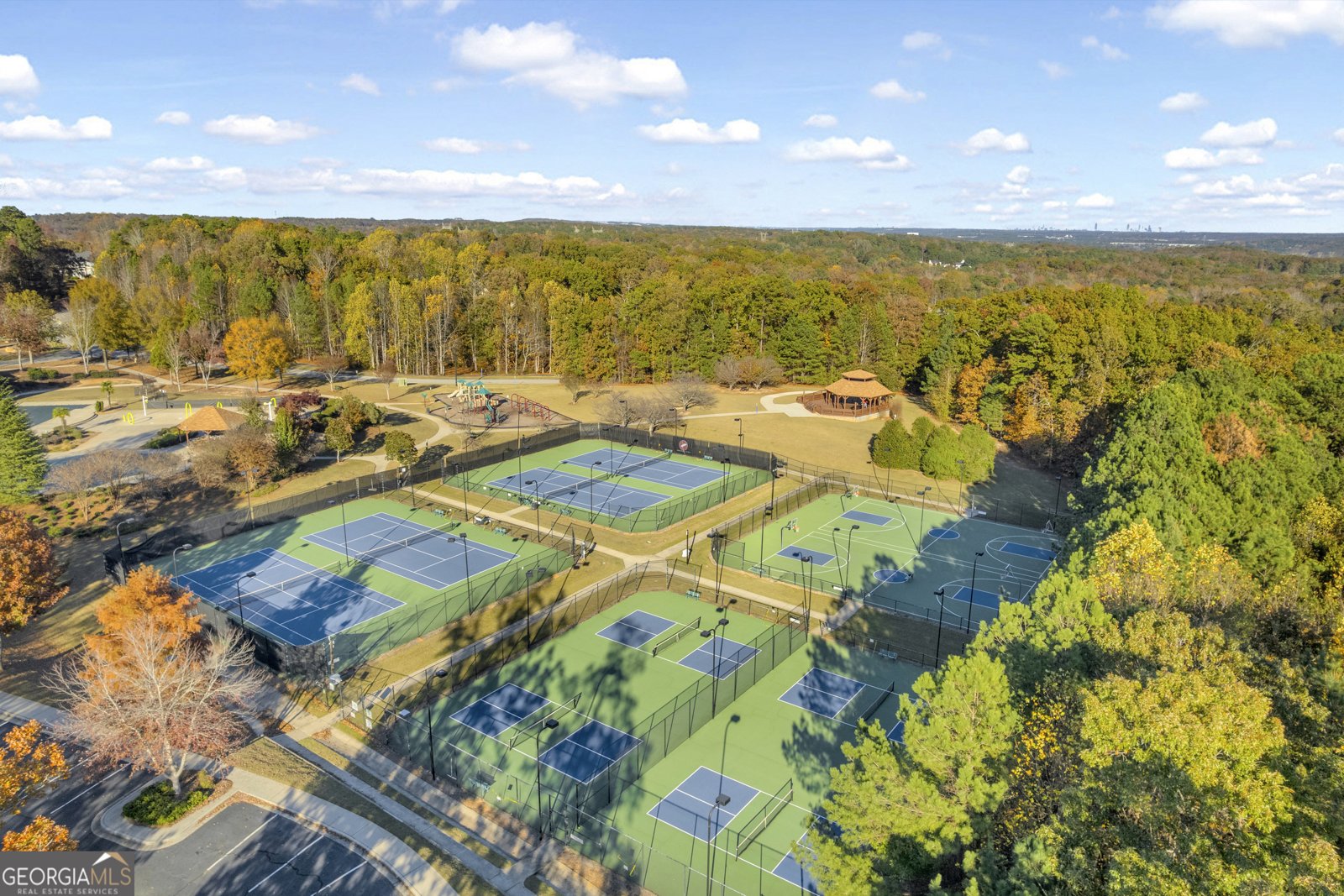 3001 Leatherleaf Trail Douglasville - 76