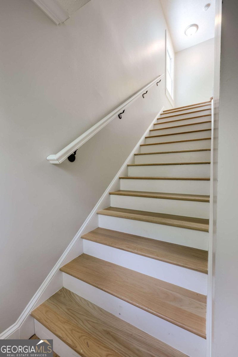 155 Hunters Pointe Drive Athens - 24