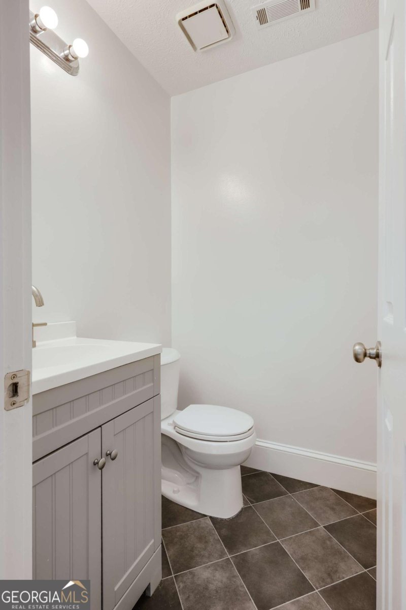 155 Hunters Pointe Drive Athens - 33