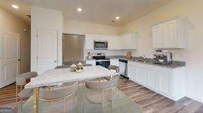 1035 Lucienne Boulevard Auburn - 4