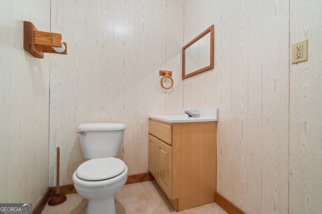 2421 Settlers Ridge Road Hiawassee - 37