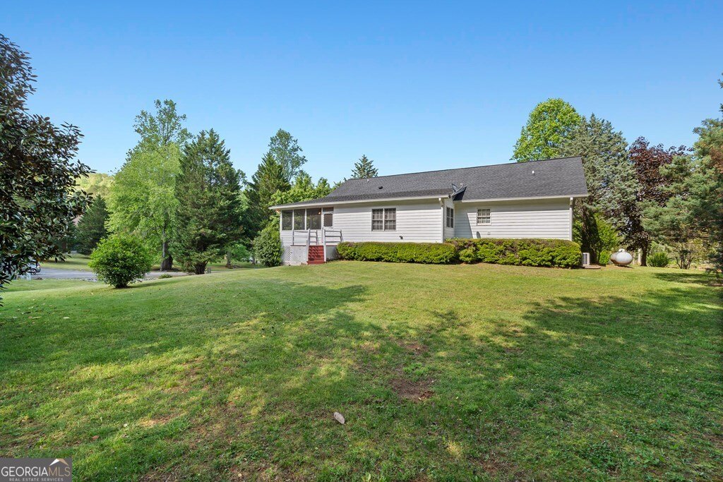 2421 Settlers Ridge Road Hiawassee - 46