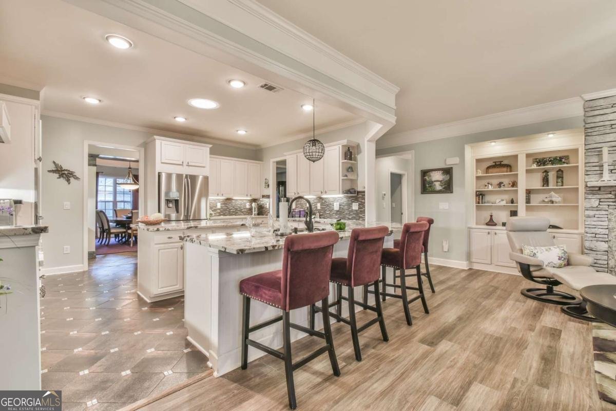 6352 Falling Water Lane Hoschton - 14