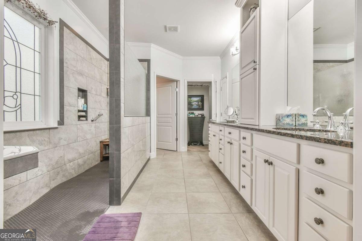 6352 Falling Water Lane Hoschton - 29