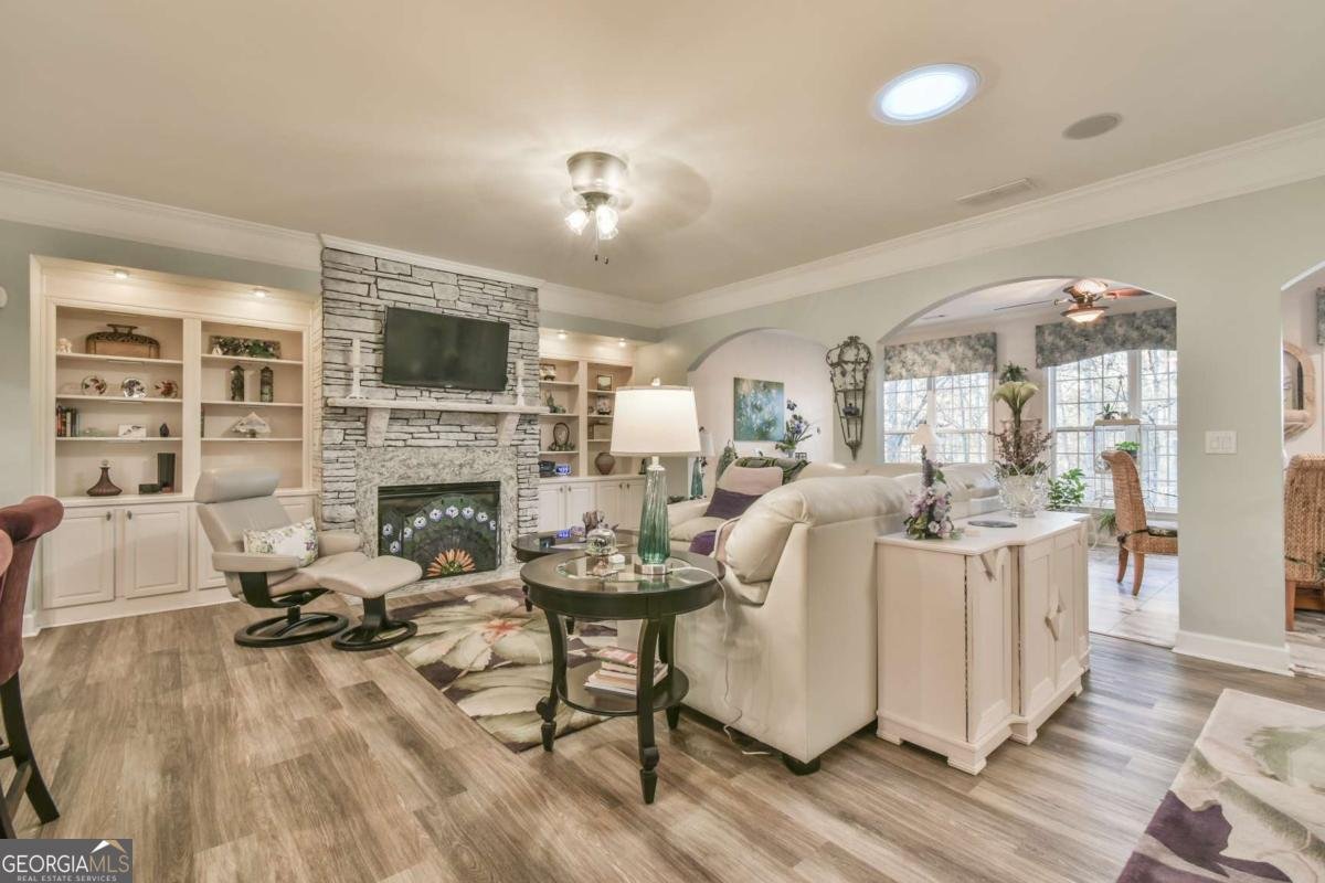 6352 Falling Water Lane Hoschton - 3