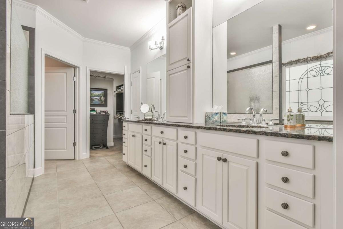 6352 Falling Water Lane Hoschton - 30