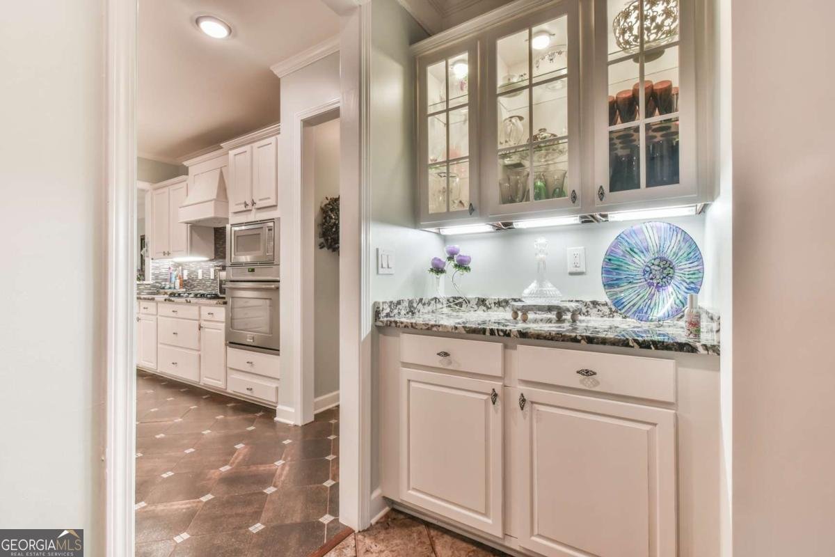 6352 Falling Water Lane Hoschton - 6