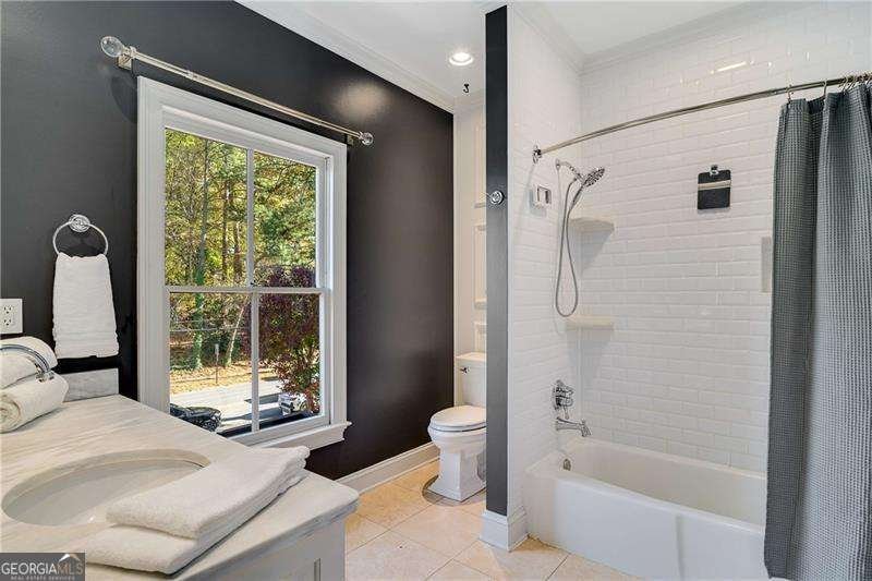 1562 Lenox Road Atlanta - 36